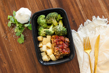 Load image into Gallery viewer, Family Dinner Package: Pre-Order WEEK OF 12/22