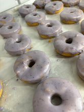 Load image into Gallery viewer, Baked Donuts: Pre-Order 12/8