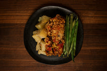 Load image into Gallery viewer, Family dinners: PRE-ORDER Thursday, 9/3