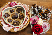 Load image into Gallery viewer, Mother’s Day Dessert Boxes