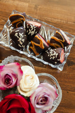 Load image into Gallery viewer, Mother’s Day Dessert Boxes
