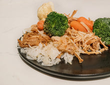 Load image into Gallery viewer, 6 oz. Protein Meals: PRE-ORDER WEEK OF 5/19
